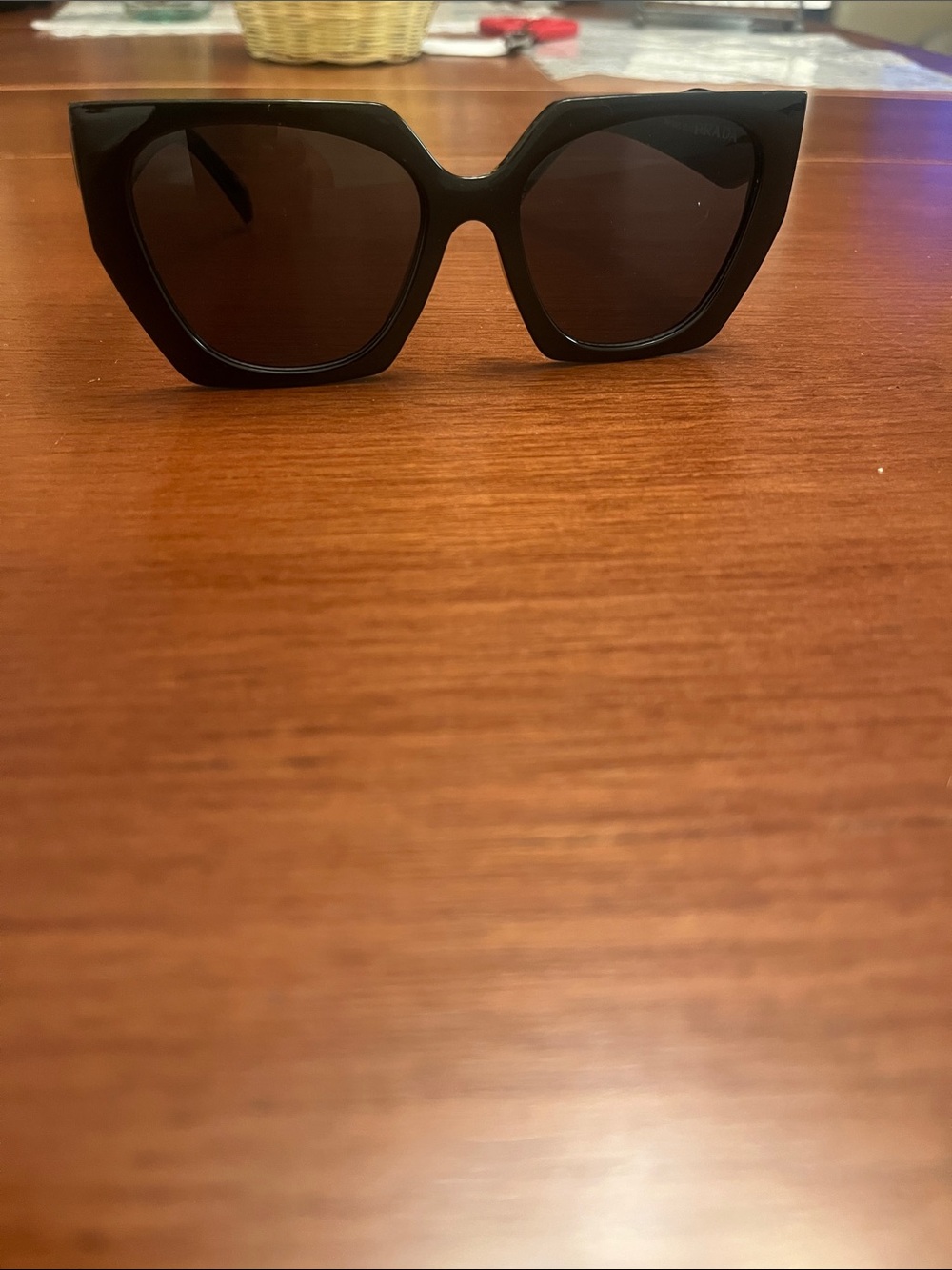 Prada Black Oversized Women's Sunglasses PR15WS - Picture 2 of 9